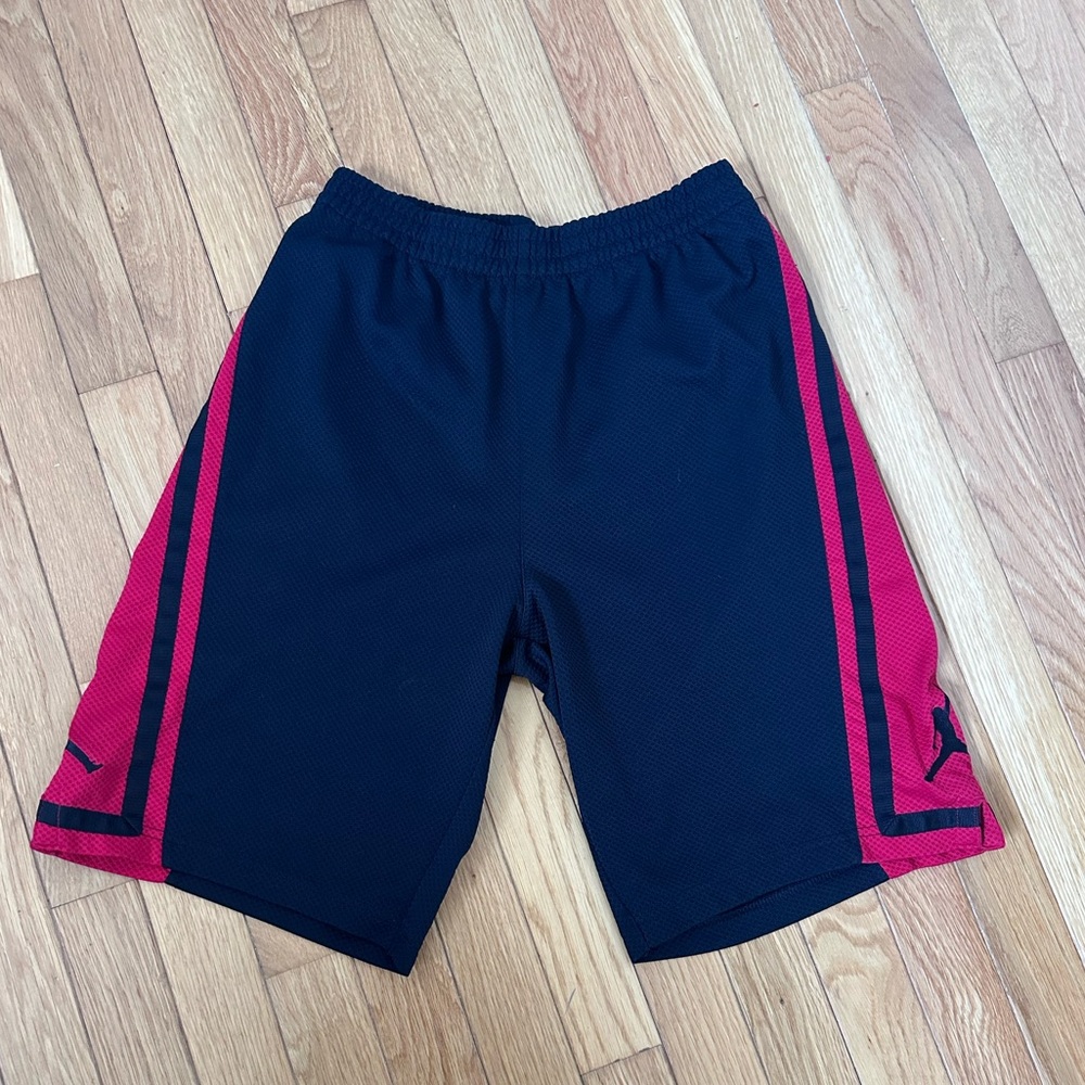 Boys Jordan Black Shorts with Red Side Panels - Size XL
